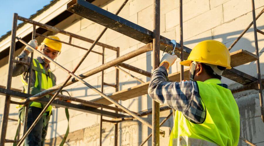 Professional fairlawn roofing services in Croswell, MI